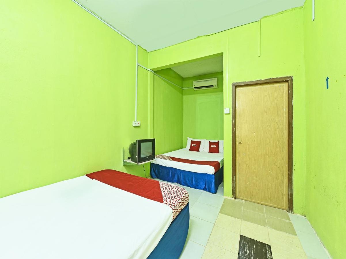 Oyo 90454 Haza Harmoni Guesthouse Kota Bharu Exterior foto